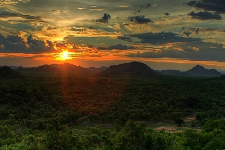 �b�˾���Q��ȫ���δ��